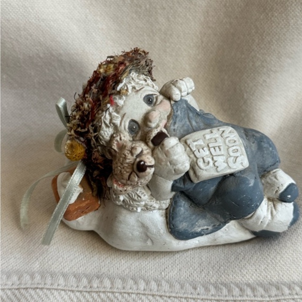 Vintage Dreamsicles Ceramic “Get Well Soon” Cherub Figurine - Picture 1 of 6